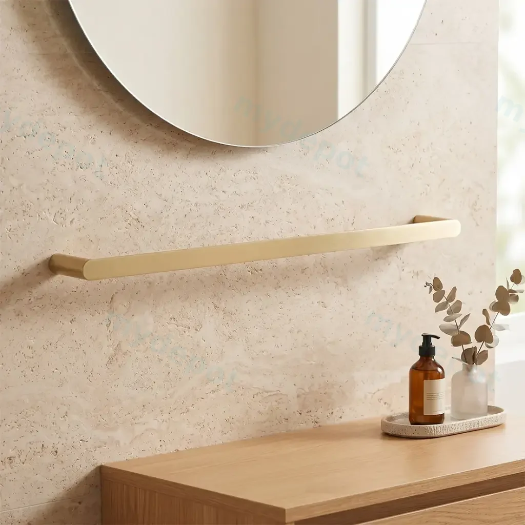 [41753] RUSHY Series Brushed Brass Single Towel Rail 600mm