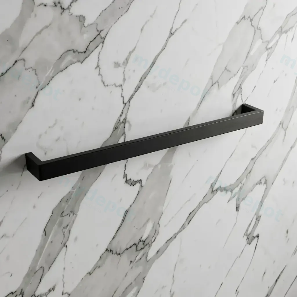 [41767] IVANO Series Black Single Towel Rail 600mm
