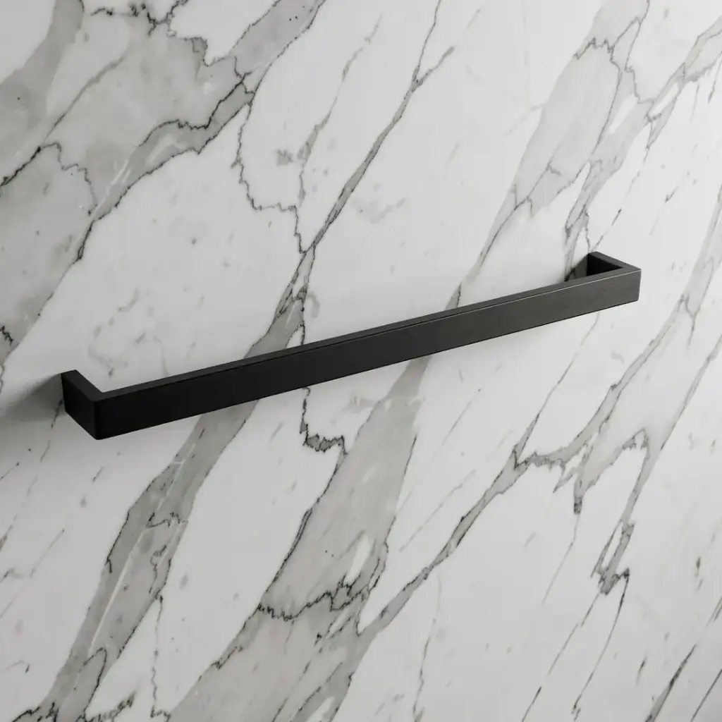 IVANO Series Black Single Towel Rail 600mm