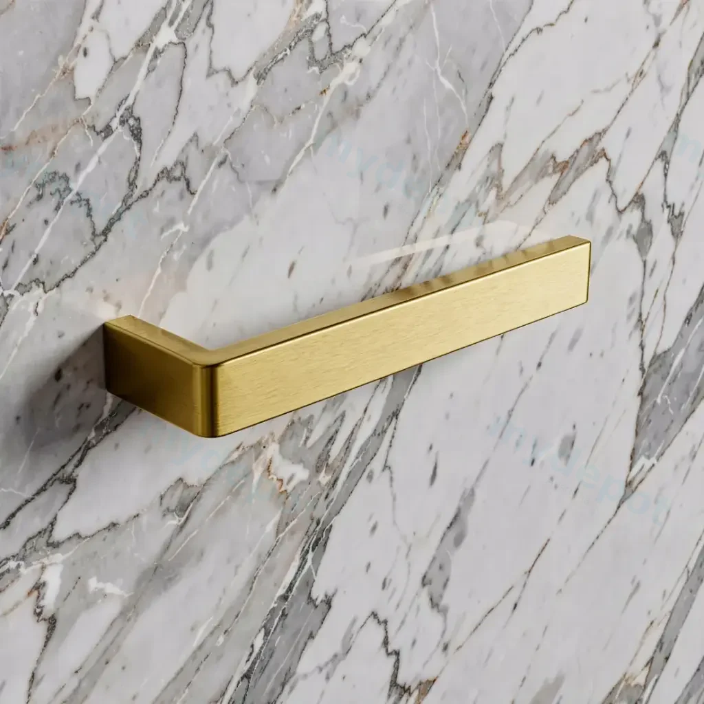 [41788] IVANO Series Brushed Brass Hand Towel